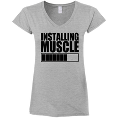 Installing Muscle G64VL Gildan Ladies' Fitted Softstyle 4.5 oz V-Neck T-Shirt